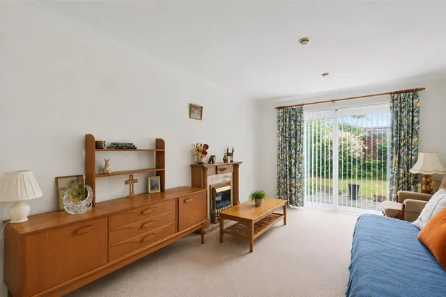 Calverton Close, Toton, NG9, photo 2