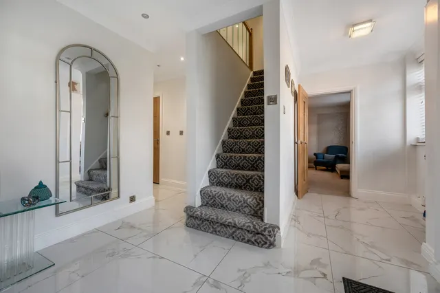 Parkside, Nottingham, NG8, photo 2