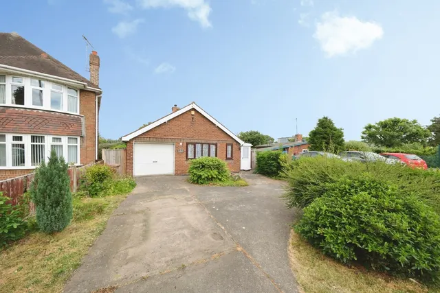 Photo 3 — Park Hall Road, Mansfield Woodhouse, Mansfield, Nottinghamshire, NG19