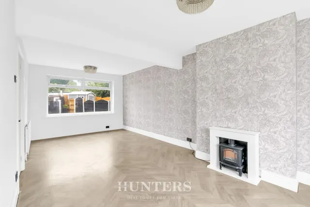 Acresfield, Middleton, M24, photo 3