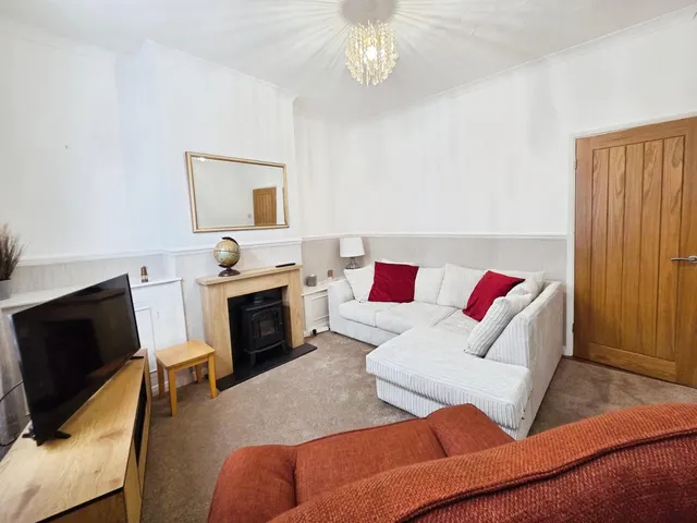 Clifton Avenue, Clifton, S65, photo 3