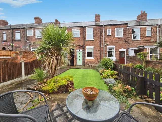 Clifton Avenue, Clifton, S65, photo 1