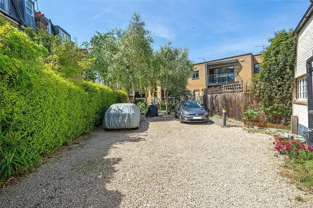 Salisbury Mews, London, SW6, photo 1