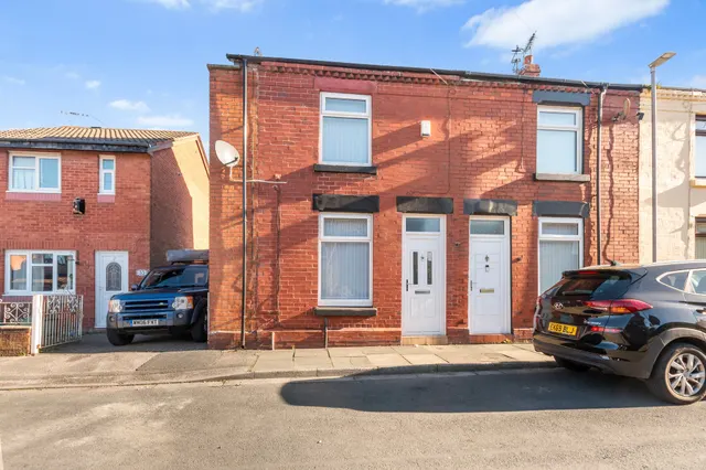 Parliament Street, Thatto Heath, St. Helens, St. Helens, WA9 5RE, photo 1
