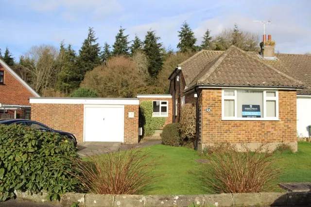 Photo 3 — Warland Road West Kingsdown, Sevenoaks TN15 6JT