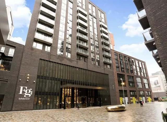 2 bedroom flat — New Union Square, Nine Elms, SW11