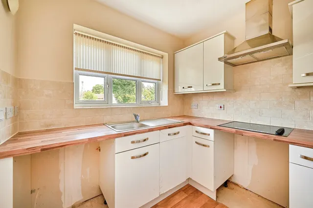 Radwinter Road, Saffron Walden, CB11, photo 3