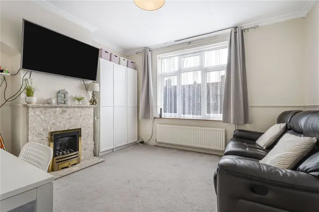 Keedonwood Road, Bromley, BR1, photo 2