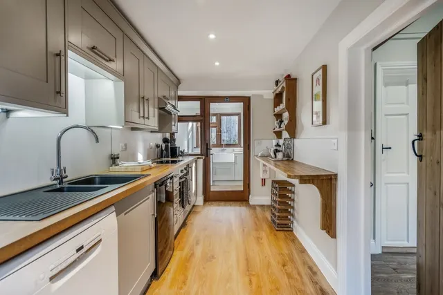 Photo 2 — Kerves Lane, Horsham, RH13