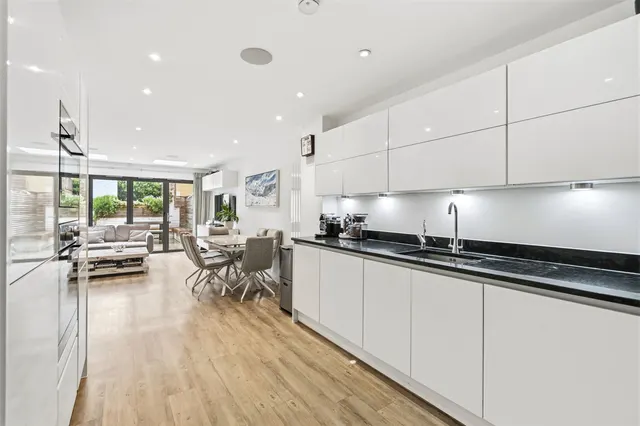 Photo 3 — Somerset Road, Teddington, TW11 8GU