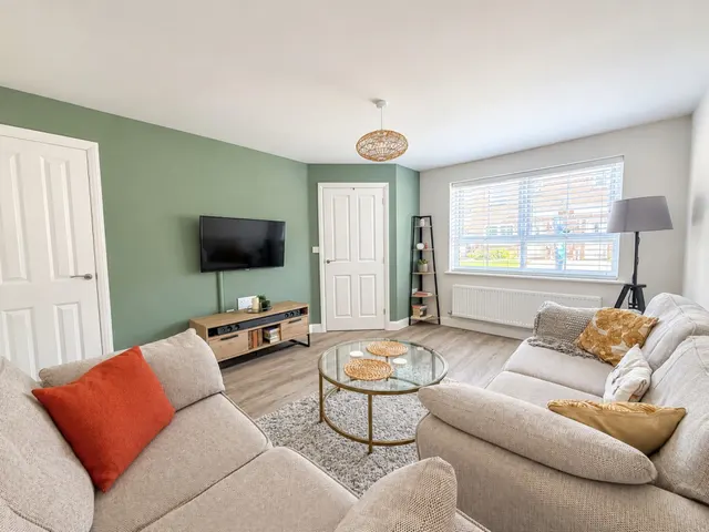 Graces Paddock, Nailsea, BS48, photo 2