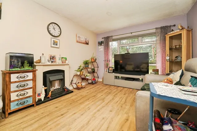 Cheyney Close, Gloucester, GL4, photo 3