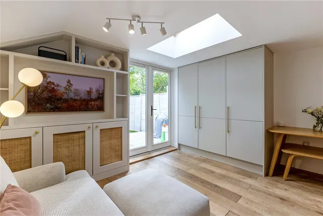 Standen Road, Southfields, SW18, photo 3