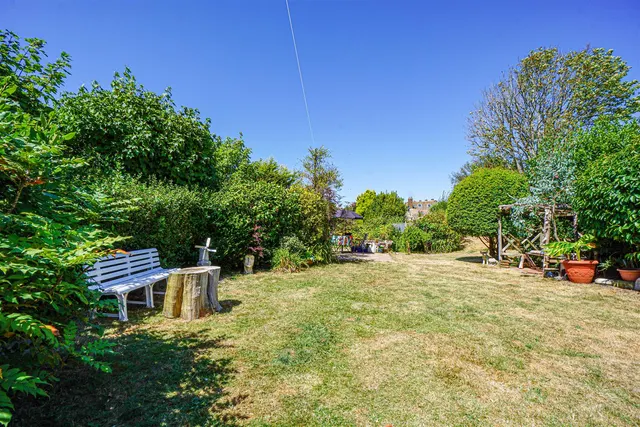 Fairlight Road, Hastings, photo 2
