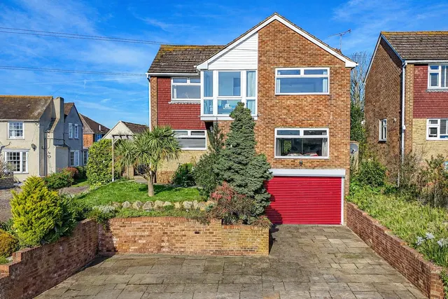 Fairlight Road, Hastings, photo 1