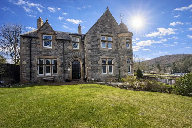 Station Road, Fort Augustus., Inverness-shire, PH32 4AY, photo 1