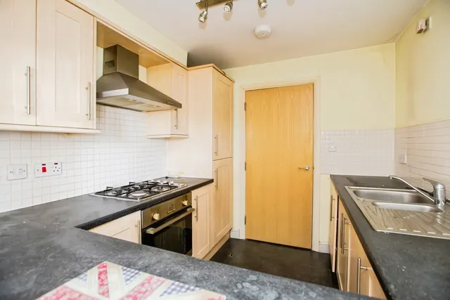 Photo 3 — West View, Boothtown, Halifax, West Yorkshire, HX3
