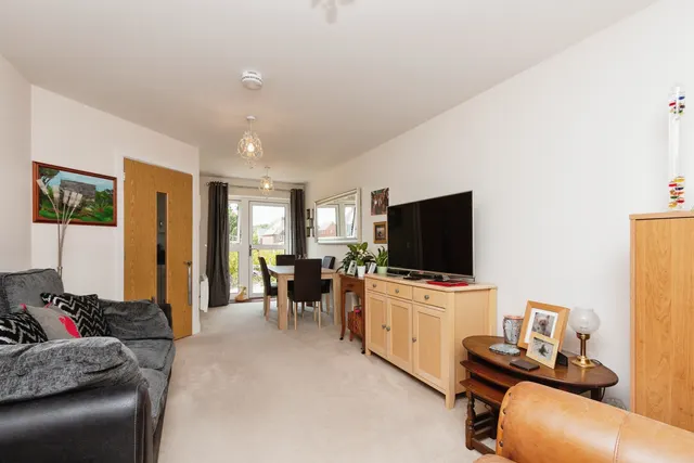 Shortwood Copse Lane, Basingstoke, RG23, photo 3