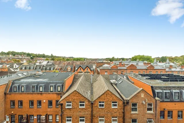 Farnsby Street, Swindon, SN1, photo 2