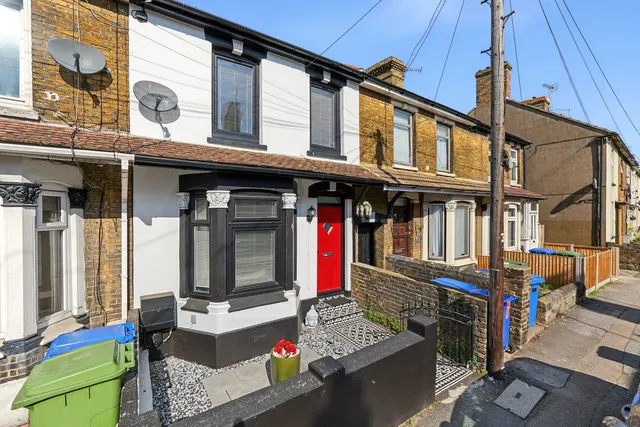 Crown Road, Sittingbourne, photo 1