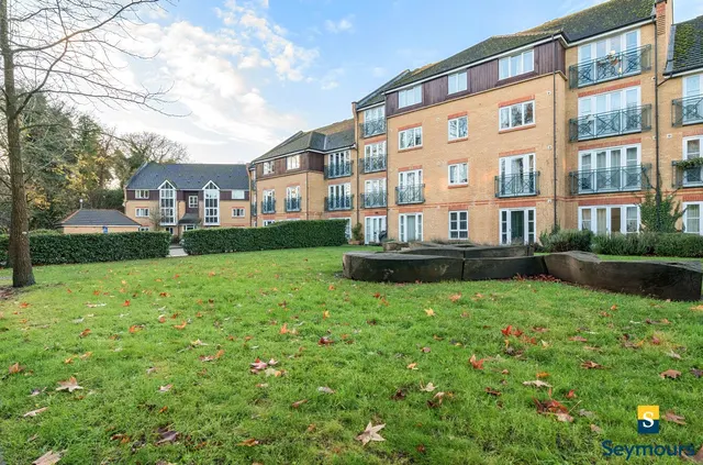 Faraday Road, Guildford, GU1, photo 1