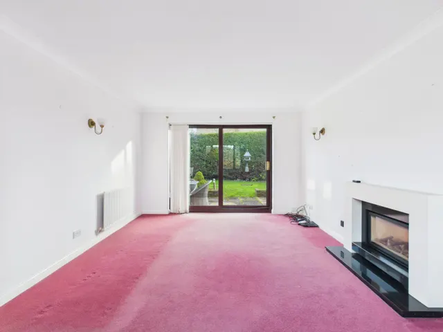 Photo 3 — Thyme Close, Chineham, Basingstoke, RG24
