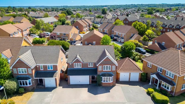 Buttercup Place, Thatcham, RG18, photo 1