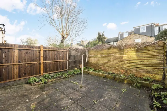 Atheldene Road, SW18, photo 3