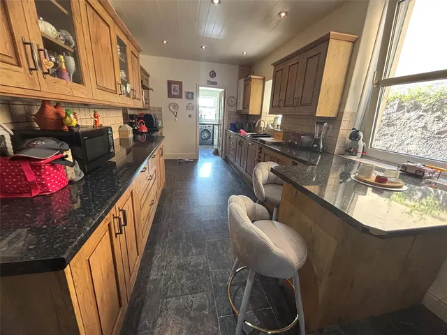 Cardiff Road, Pwllheli, LL53, photo 2
