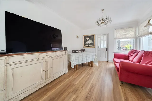Photo 3 — Heathfield Road, Keston, BR2
