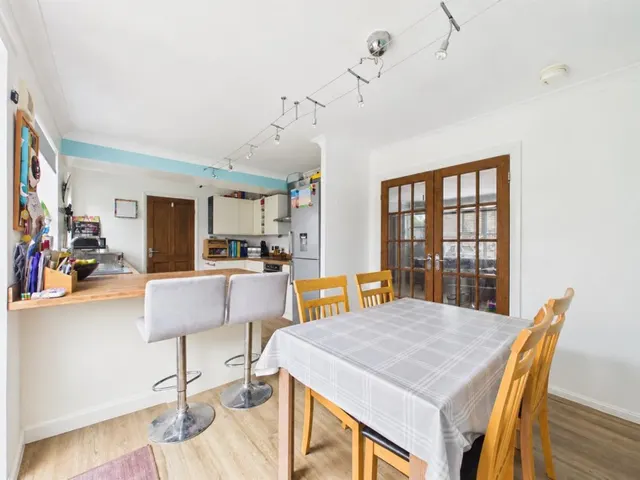 Grenville Close, Churchdown, photo 2