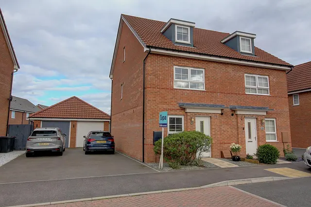 Fleece Lane, Nuneaton, CV11, photo 1