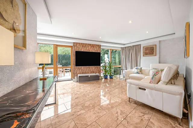 Hansel Road, London, NW6, photo 2