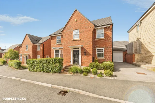 Alexandra Lane, Wakefield, WF4, photo 1