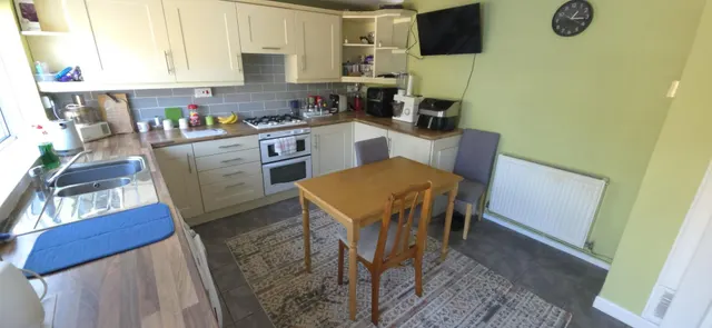 Faringdon, Tamworth, B77, photo 3