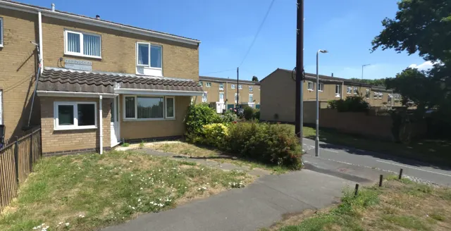 Faringdon, Tamworth, B77, photo 1