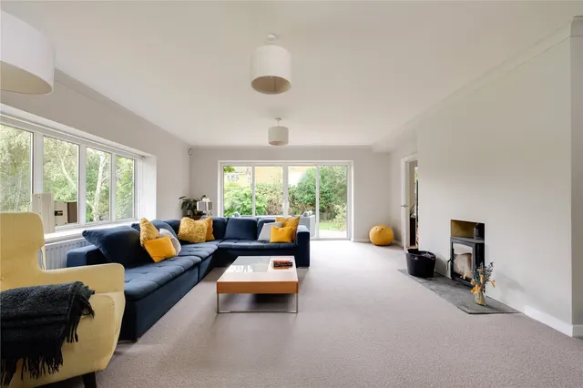 Bradford Road, Sherborne, DT9, photo 2