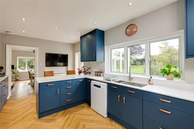 Bradford Road, Sherborne, DT9, photo 3