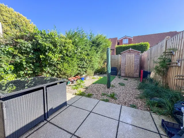 Oaktree Crescent, Bradley Stoke, BS32, photo 2