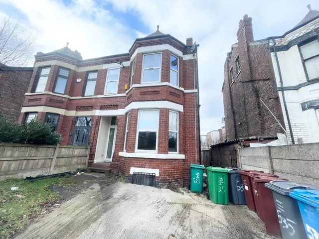 Barlow Moor Road, Chorlton, Manchester, M21, photo 1