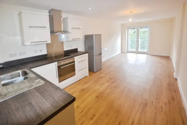 Crecy Court, Lee Circle, LE1, photo 1