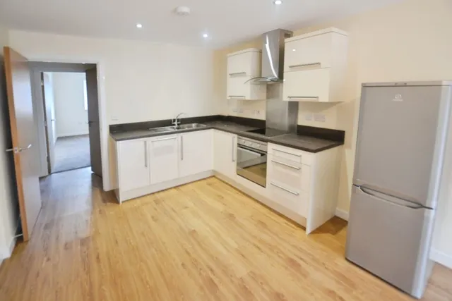 Crecy Court, Lee Circle, LE1, photo 2