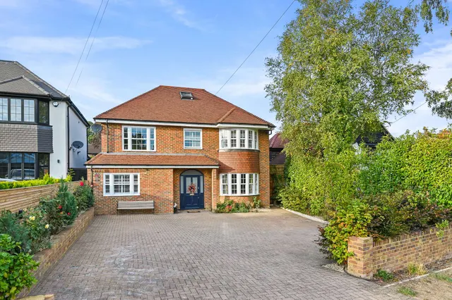 Hill Rise, Chalfont St. Peter, SL9, photo 1