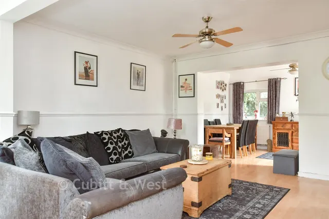 Carden Avenue, Patcham, BN1, photo 2