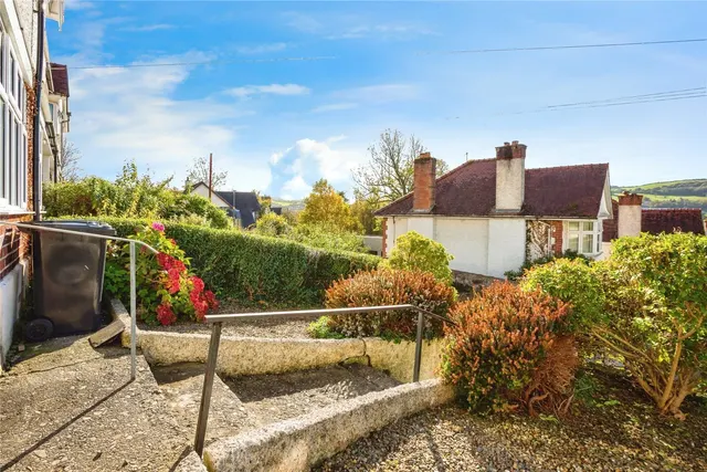 Brynglas Road, Llanbadarn Fawr, SY23, photo 3