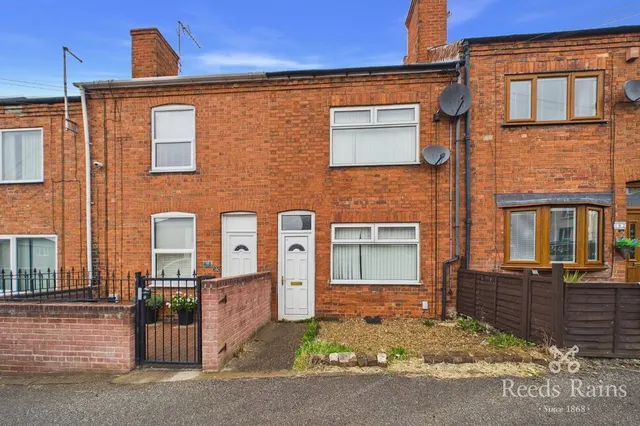 Lordens Hill, Dinnington, South Yorkshire, S25, photo 1