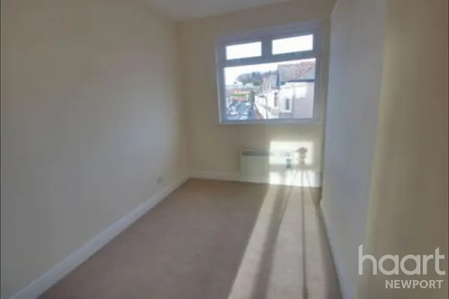 Conway Road, Newport, NP19, photo 2