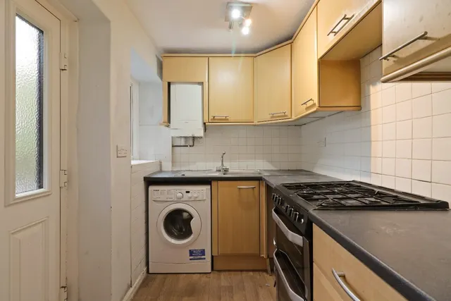 Photo 3 — Tasker Road, Crookes, Sheffield