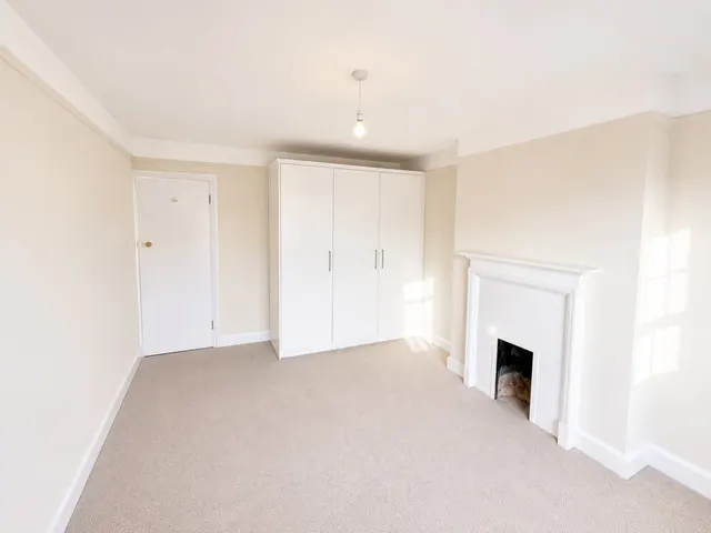 Photo 2 — Croydon Road, Beckenham, BR3