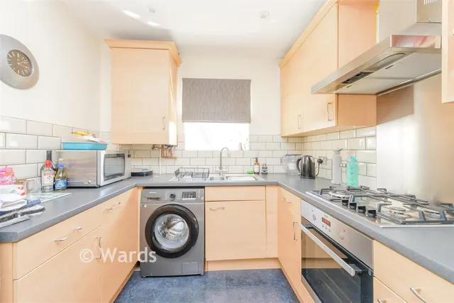 Kingfisher Drive, Waterstone Park, DA9, photo 3